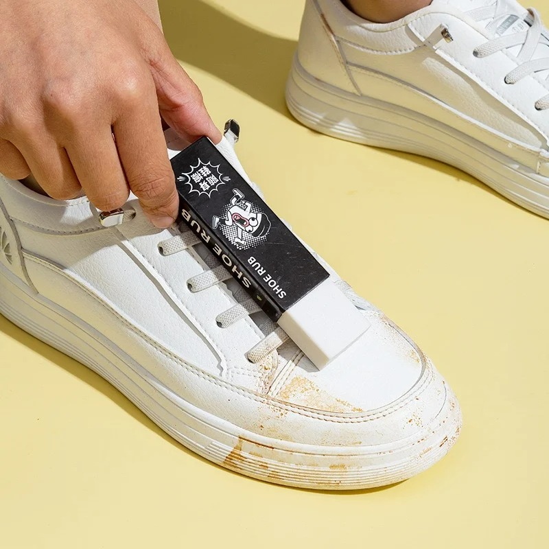 ポータブル靴磨き器 光沢のある白い靴のスケール除去 簡単に使 - White Sneaker Care Kit のレビューと価格